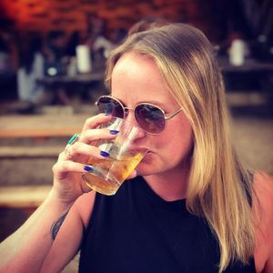 Meet your Posher, Dana